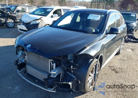 2016 BMW X1 xDrive28I z USA, uszkodzony, nr VIN WBXHT3C37GP881396